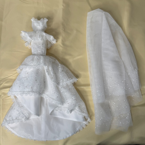 Integrity Fashion Doll Wedding Dress Gown Veil Beaded Toys Poeme D'Amour Vanessa - Picture 3 of 8